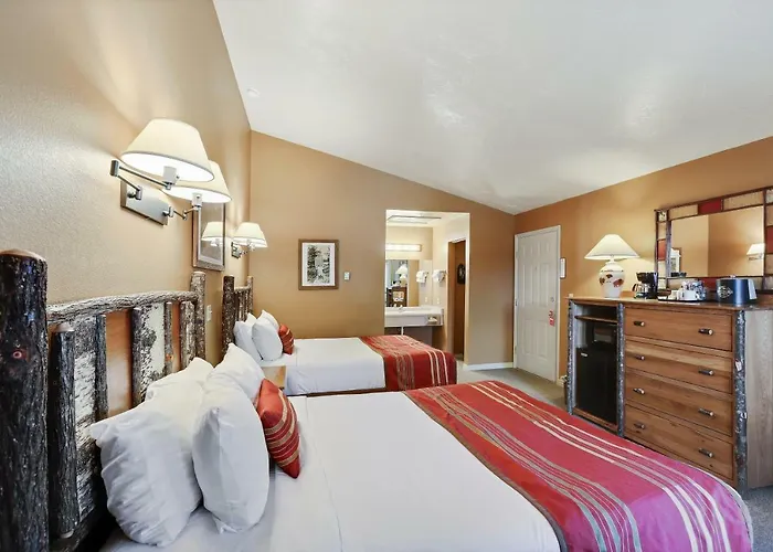 Headwaters & At Flagg Ranch Lodge
